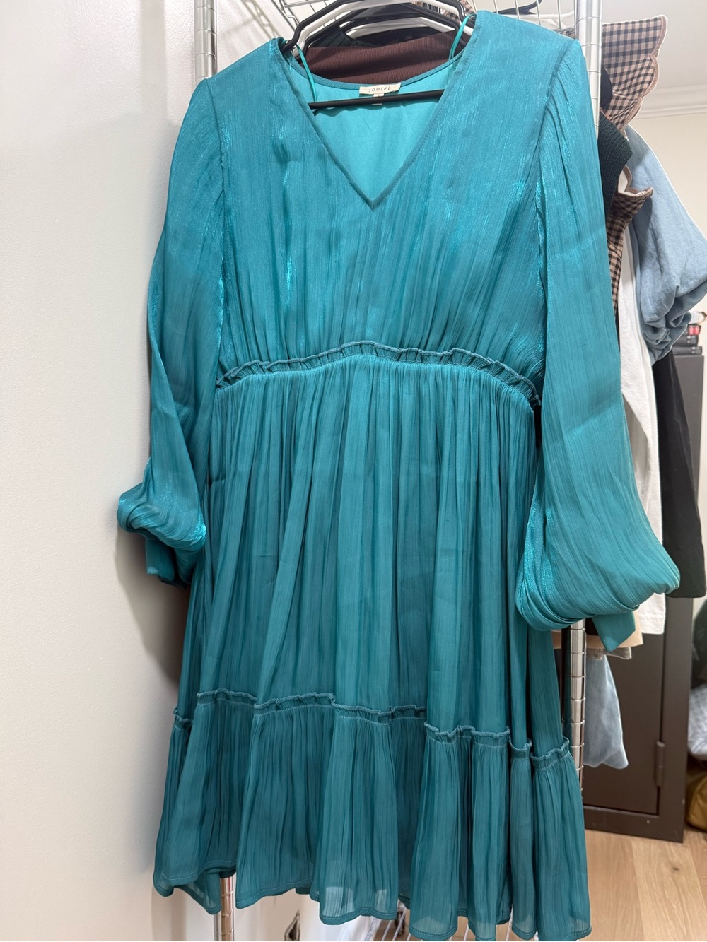 JODIFL Teal V-Neck Pleated Long Sleeve Midi Dress